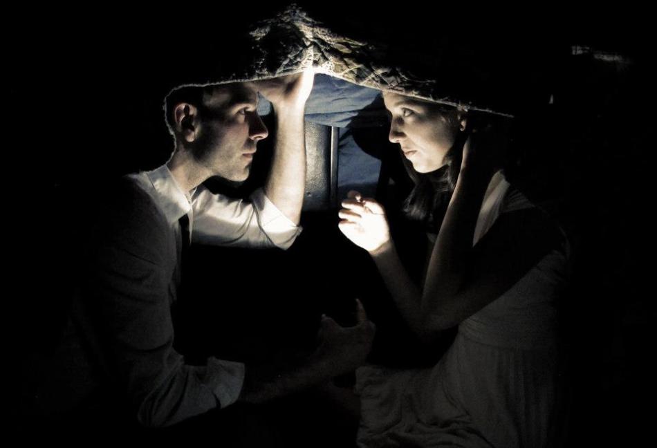 408535_406149776142852_105872927_n